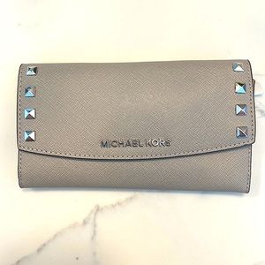 MK Michael kors Lg Trifold wallet leather - Karla - BRAND NEW
